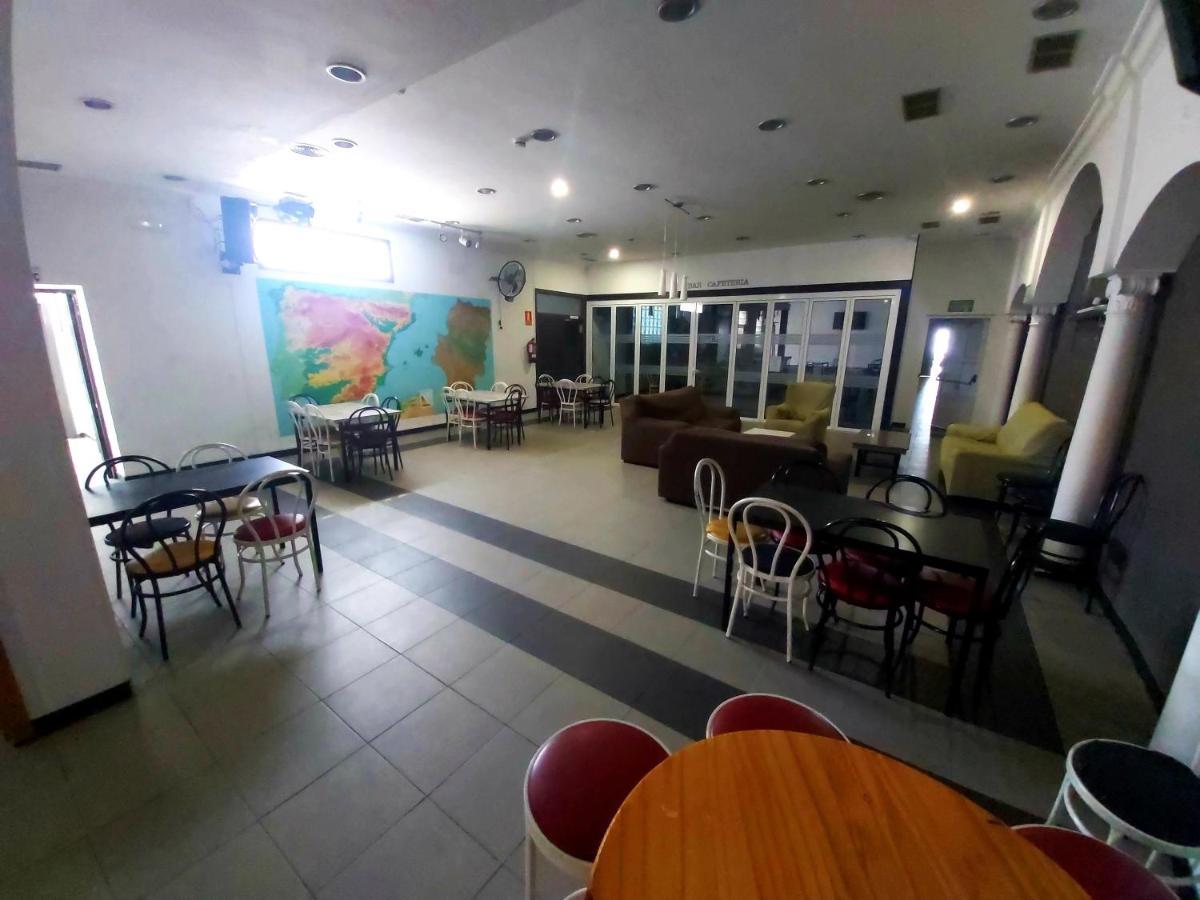 Albergue Internacional De Teruel City Backpackers Экстерьер фото