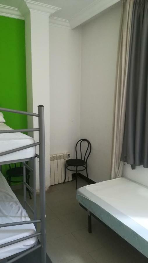 Albergue Internacional De Teruel City Backpackers Экстерьер фото